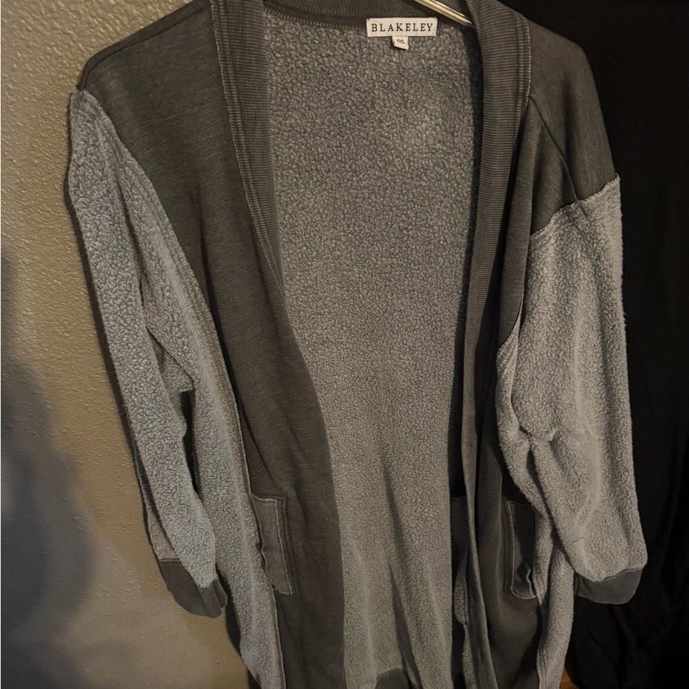 Blakeley Gray Women's Cardigan
